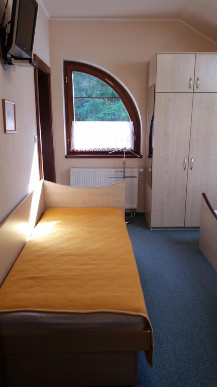 Penzión Zlatý Jeleň Košice Exterior foto