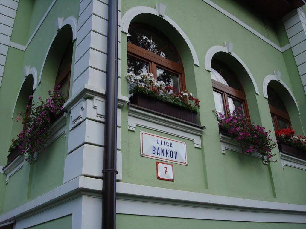 Penzión Zlatý Jeleň Košice Exterior foto